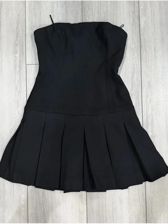 aritzia wilfred black dress Polished Dress